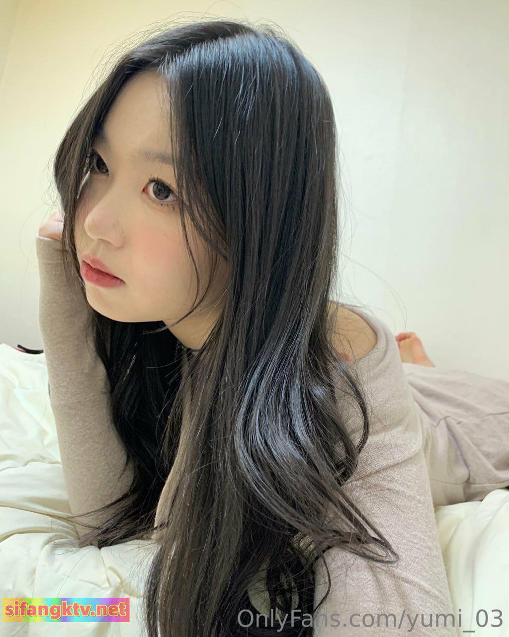 午夜私语视频,メイリン モデルコレクション メ,观看免费无删减完整版